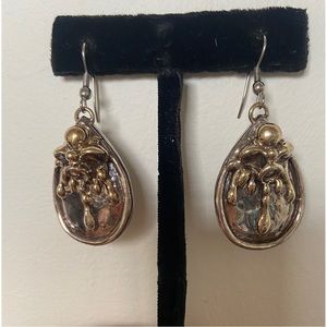 Vintage Designer Drop Dangle Earrings 925 Sterling Silver gold plated accents.